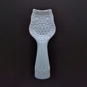 Owl design ceramic utensil spoon rest holder aqua blue